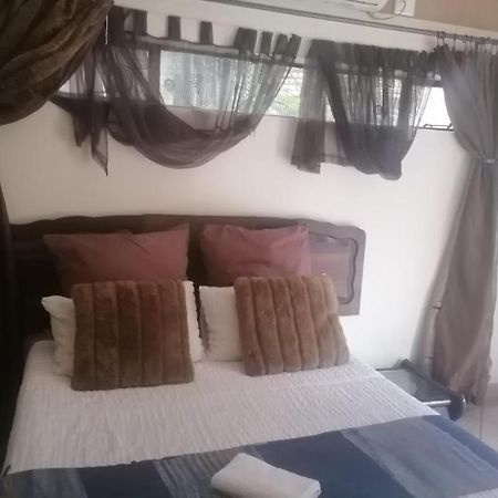 Two Summers Guesthouse Phalaborwa Exterior foto